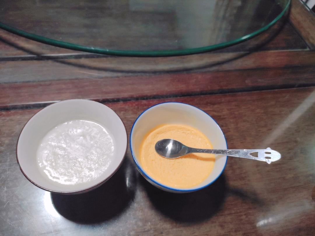 1盒牛奶+2颗鸡蛋，原来双皮奶的做法这么简单