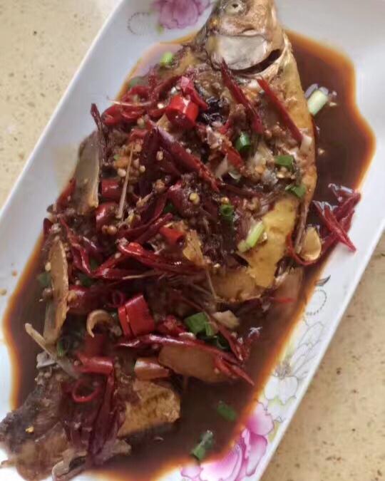 红烧鲫鱼