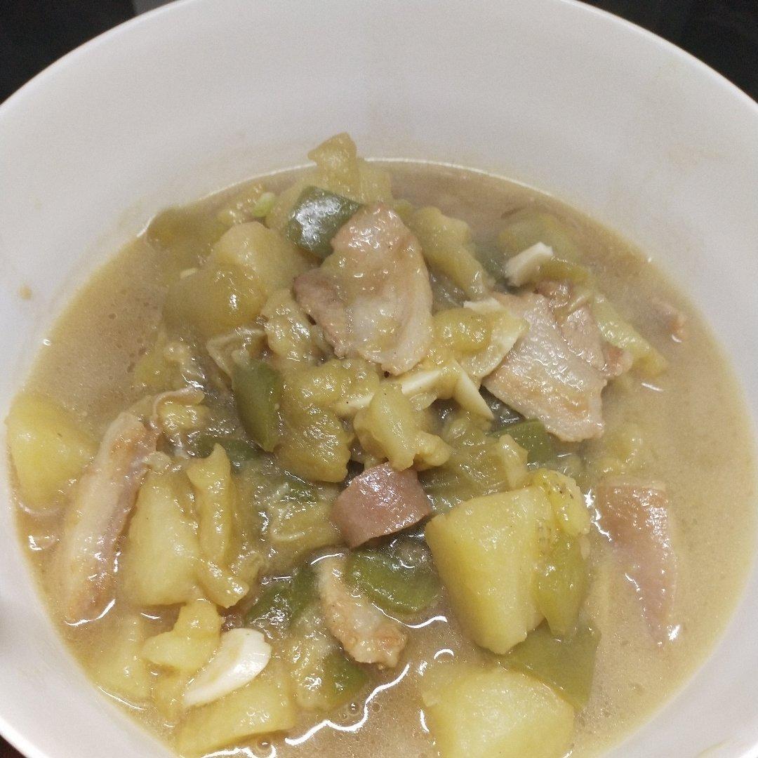 土豆炖茄子(东北菜)