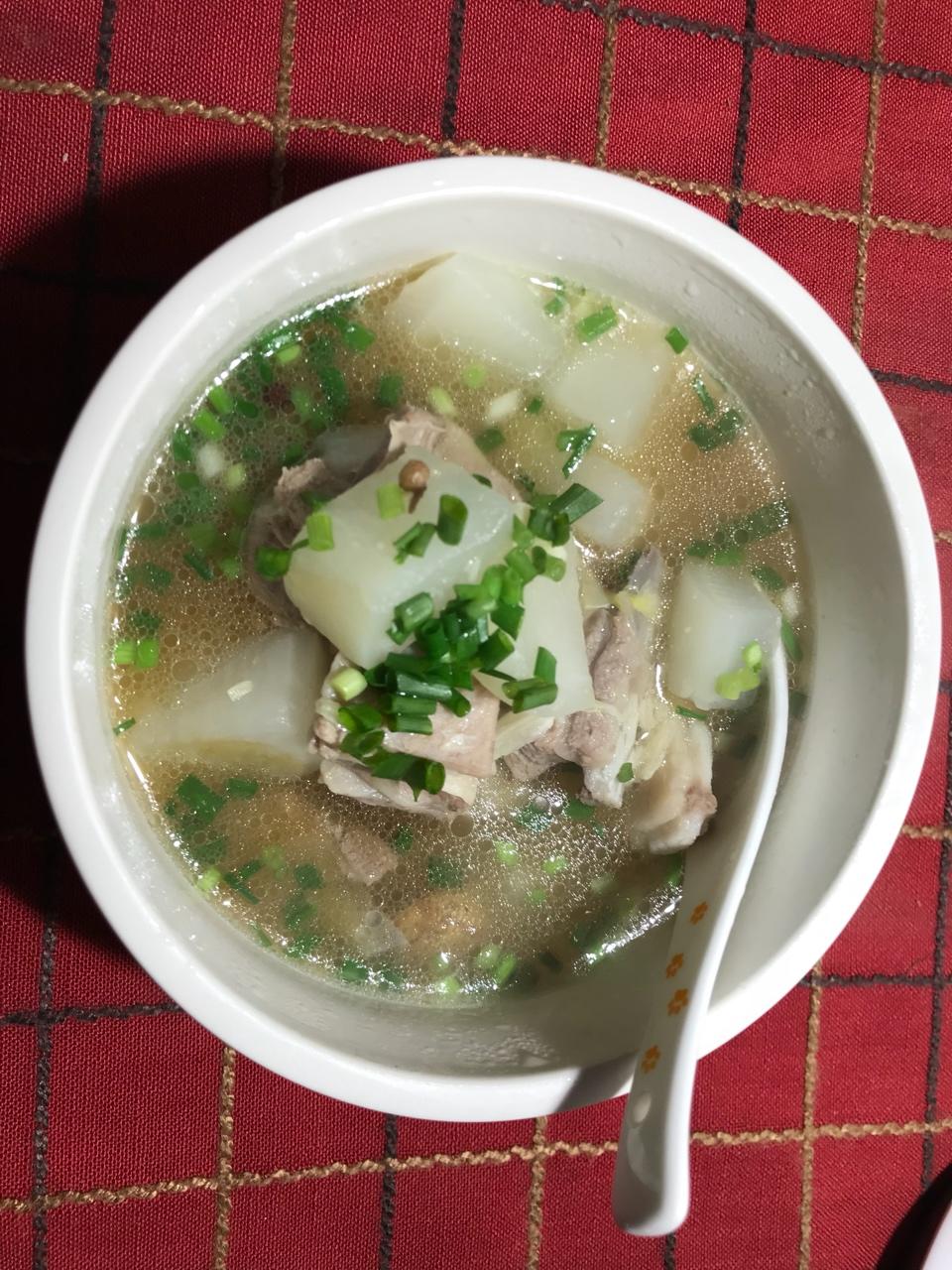 羊排萝卜汤