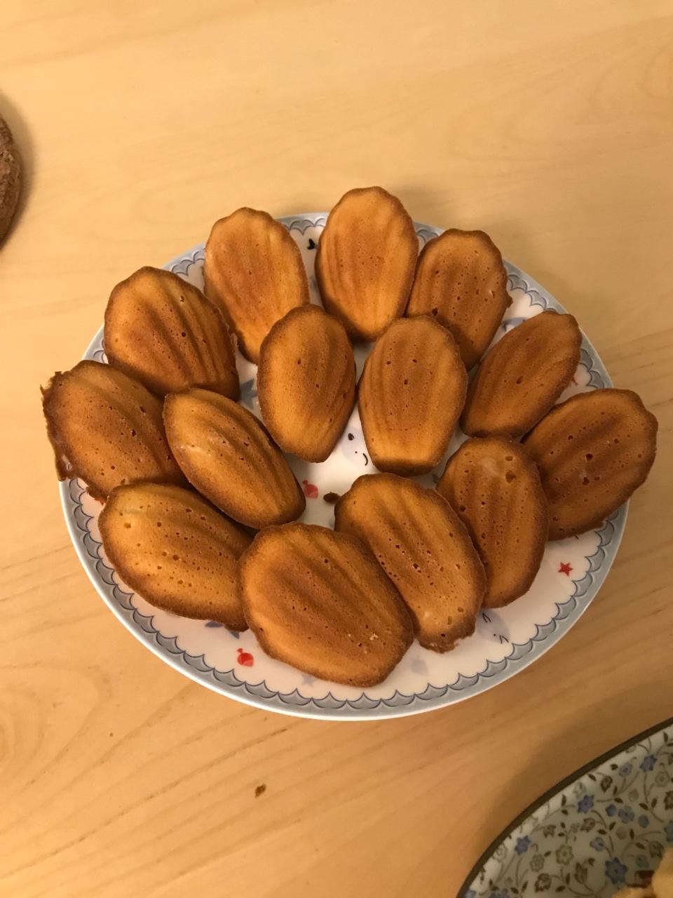 玛德琳蛋糕