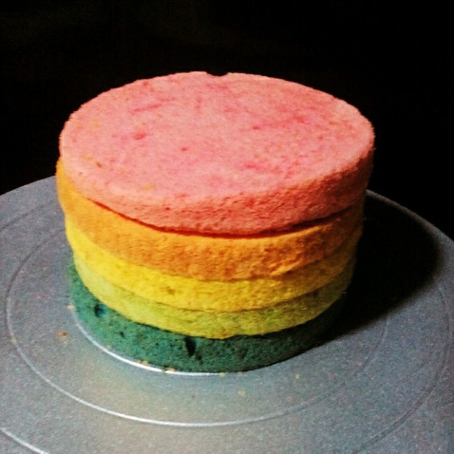 彩虹蛋糕