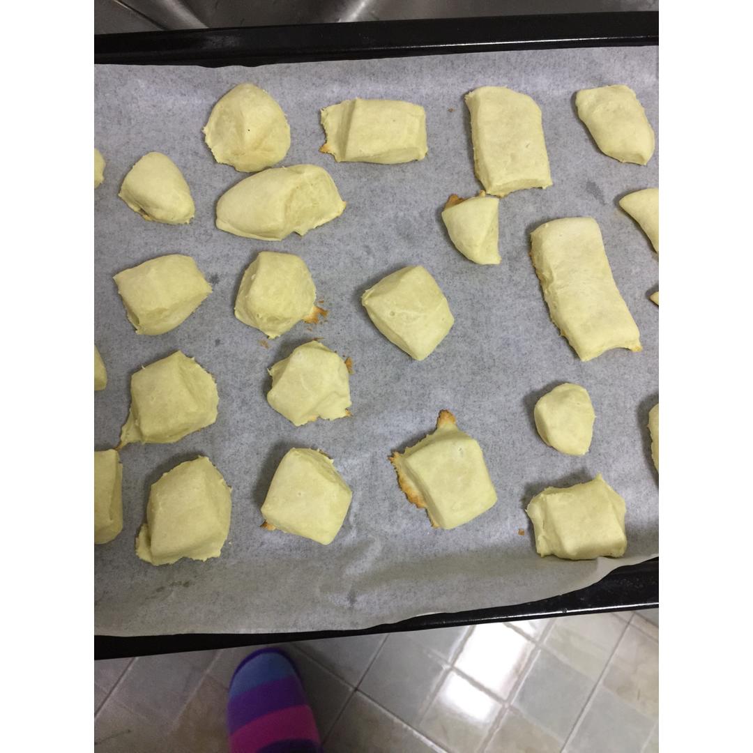 牛奶方块小饼干