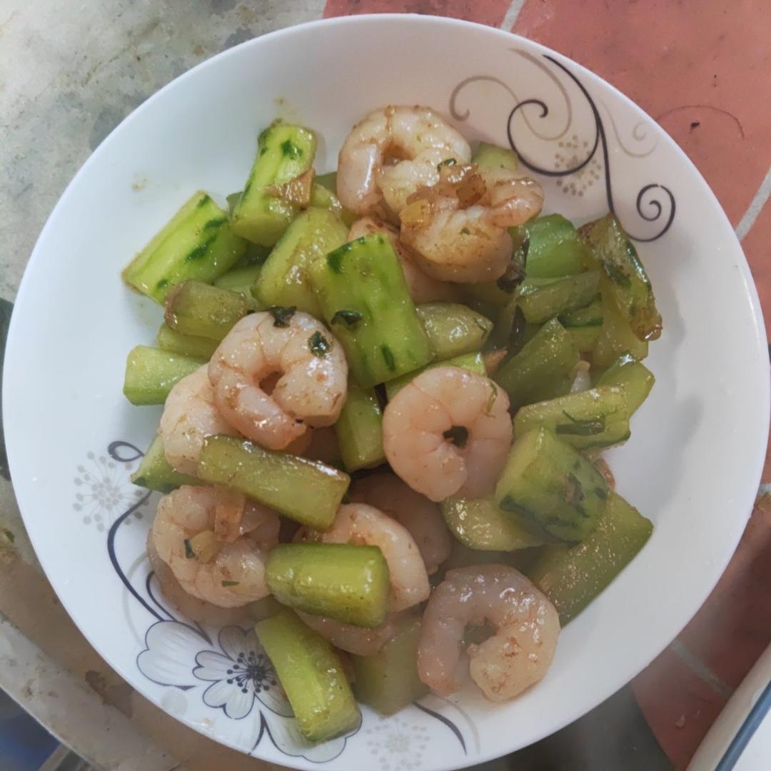 独食快手菜——青瓜炒虾仁