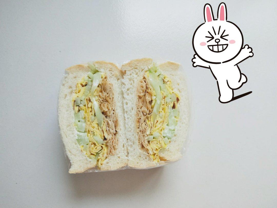 如何做超厚的沼三明治~详细tip！牛油果鸡蛋午餐肉三明治~