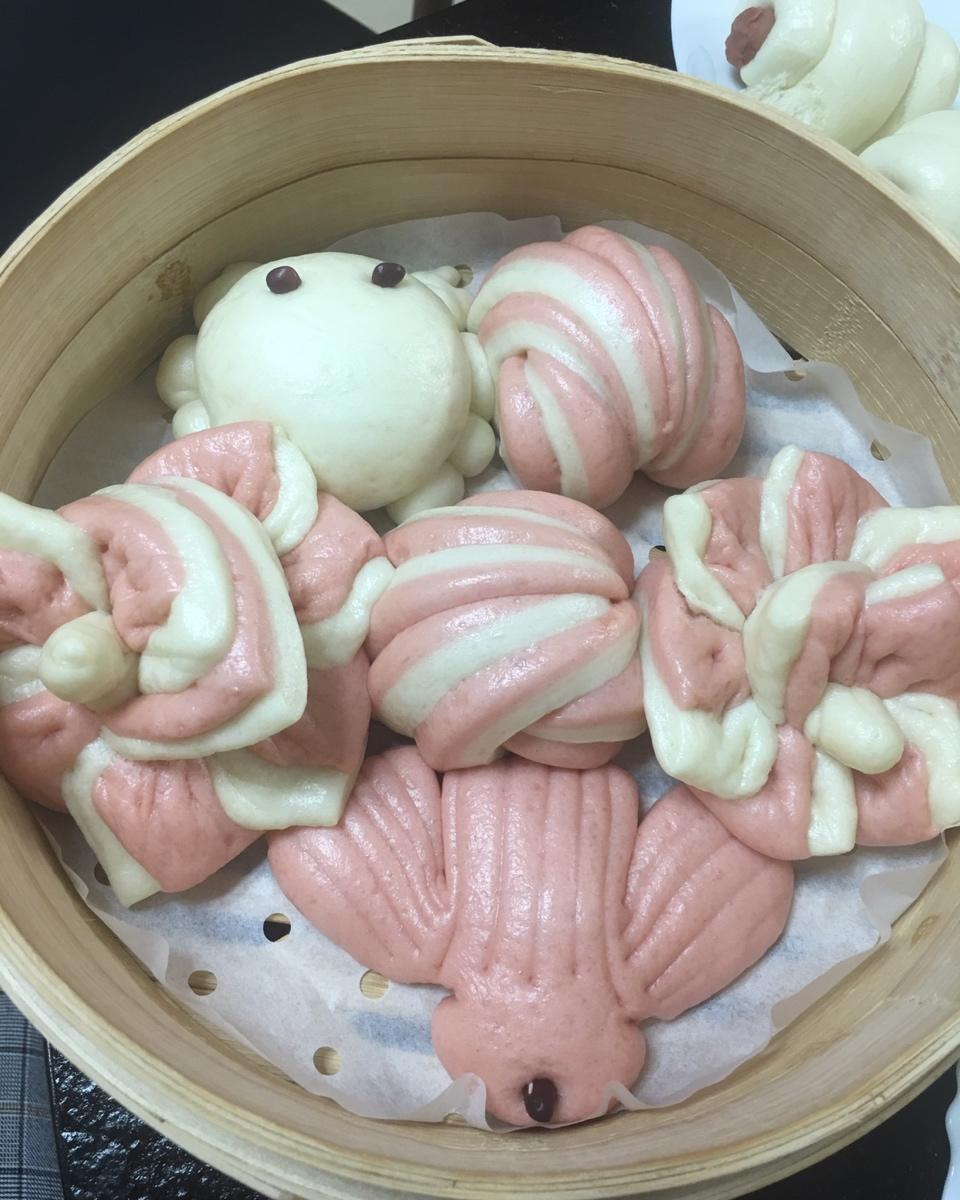 做法简单又好吃的『紫薯双色花卷』