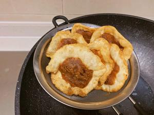 饺子皮菜谱🤩可爱的自制糖油饼 5⃣️分钟做好的做法 步骤5