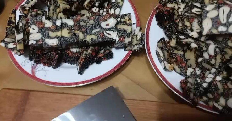 阿胶糕(固元膏)