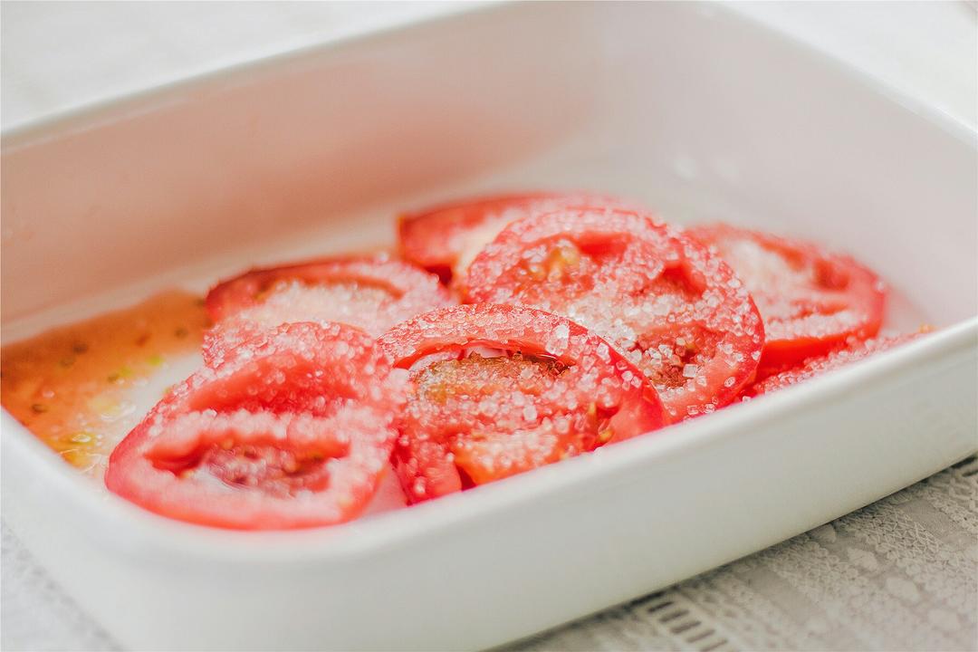 啊倩姑娘做的糖拌西红柿