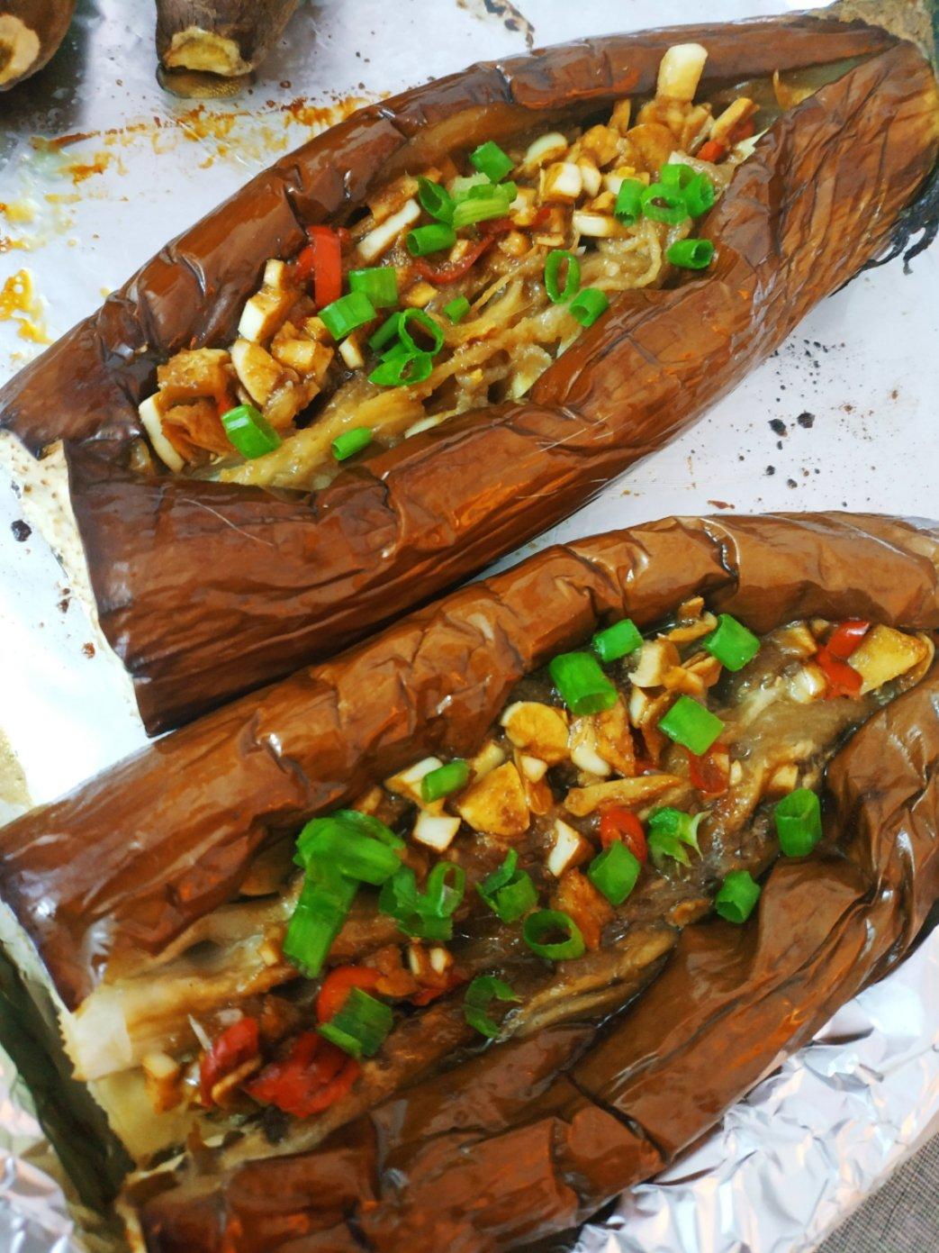 CC招牌菜销魂烤茄子，百吃不厌！