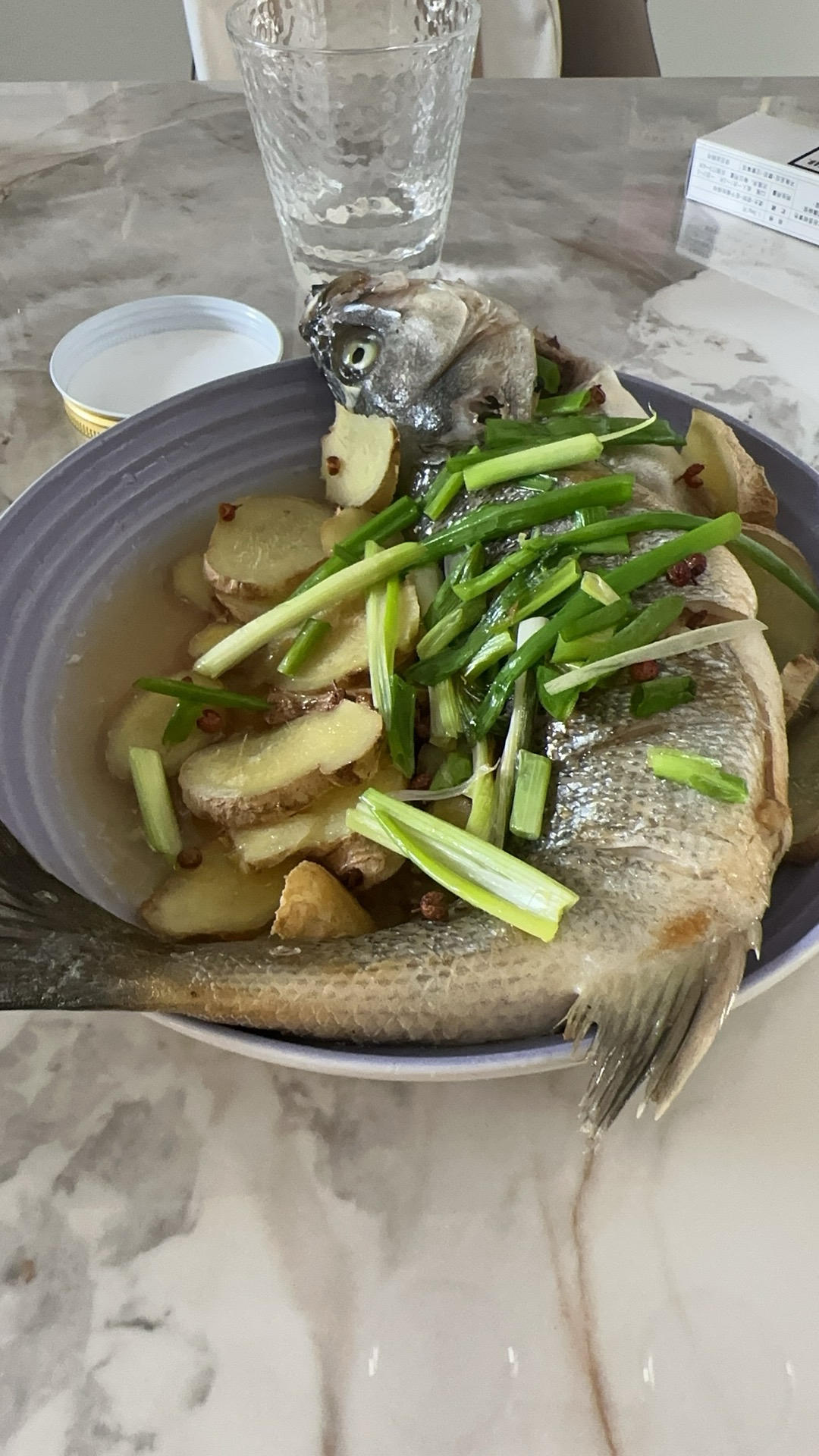 清蒸鲈鱼