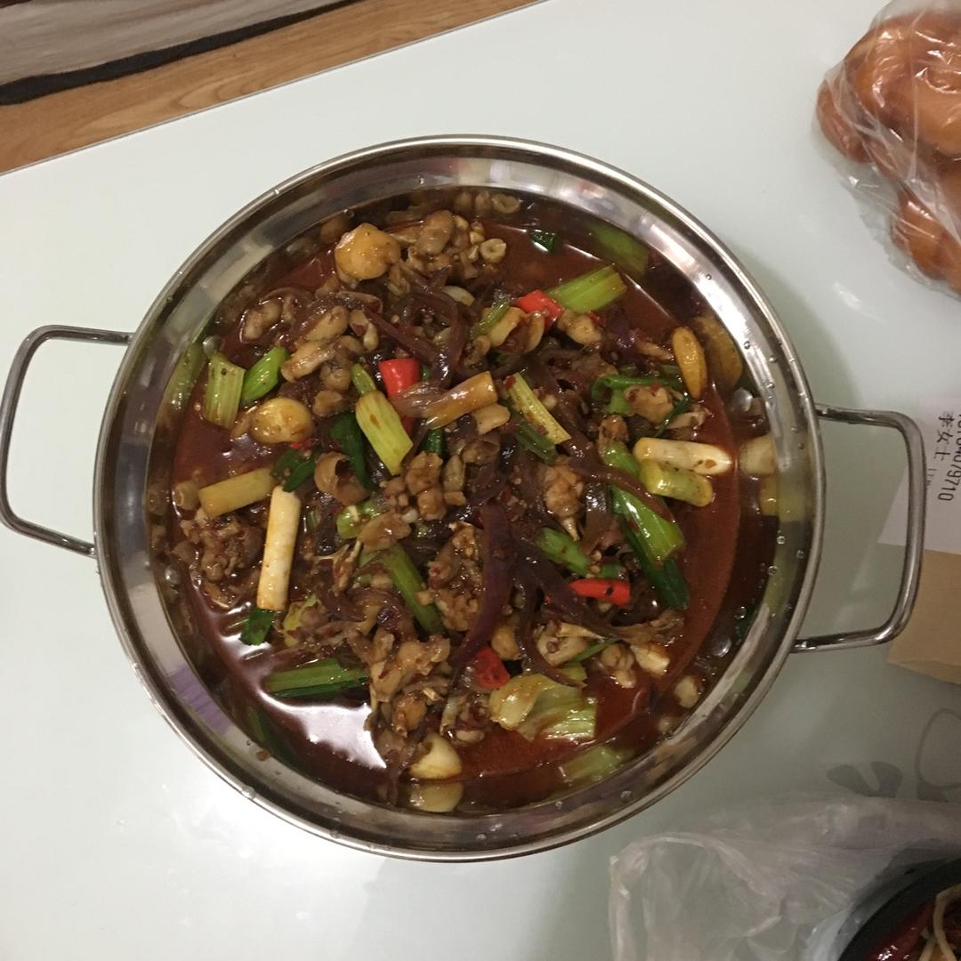 堂妈小厨——干锅牛蛙