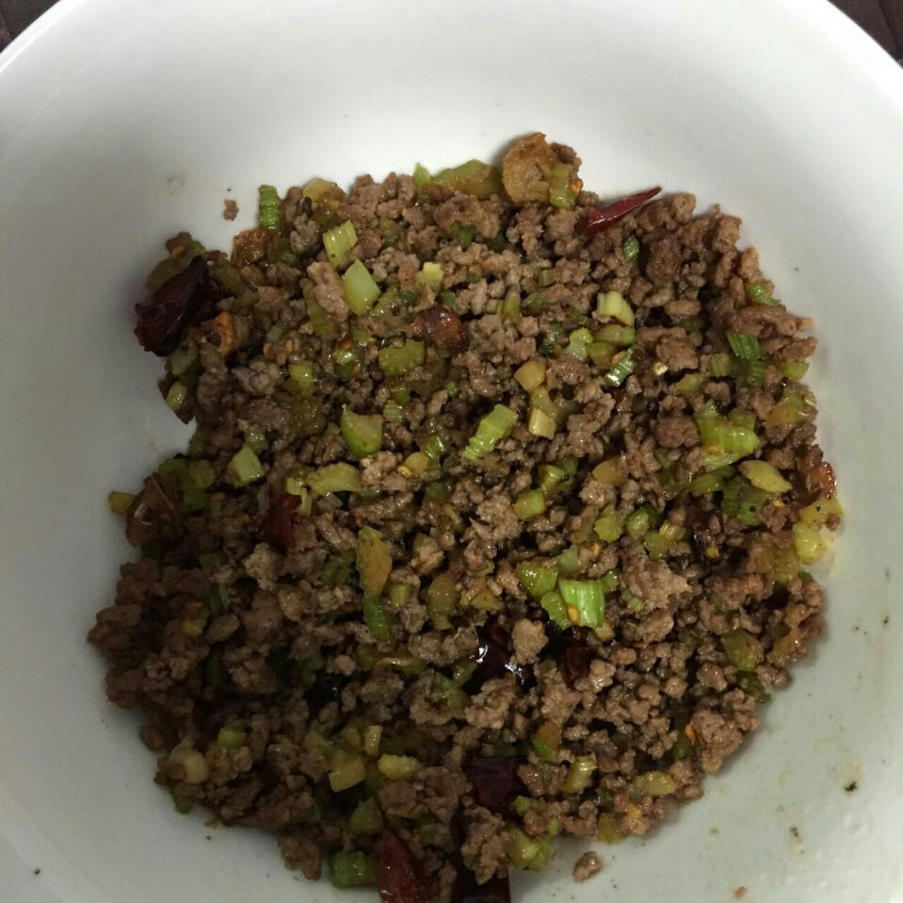 芹菜牛肉末「下饭神器」
