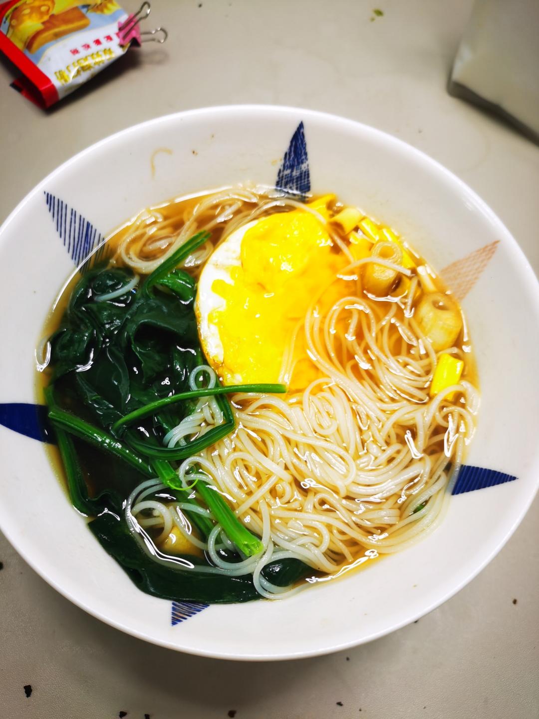 一碗让我念念不忘的阳春面🍜