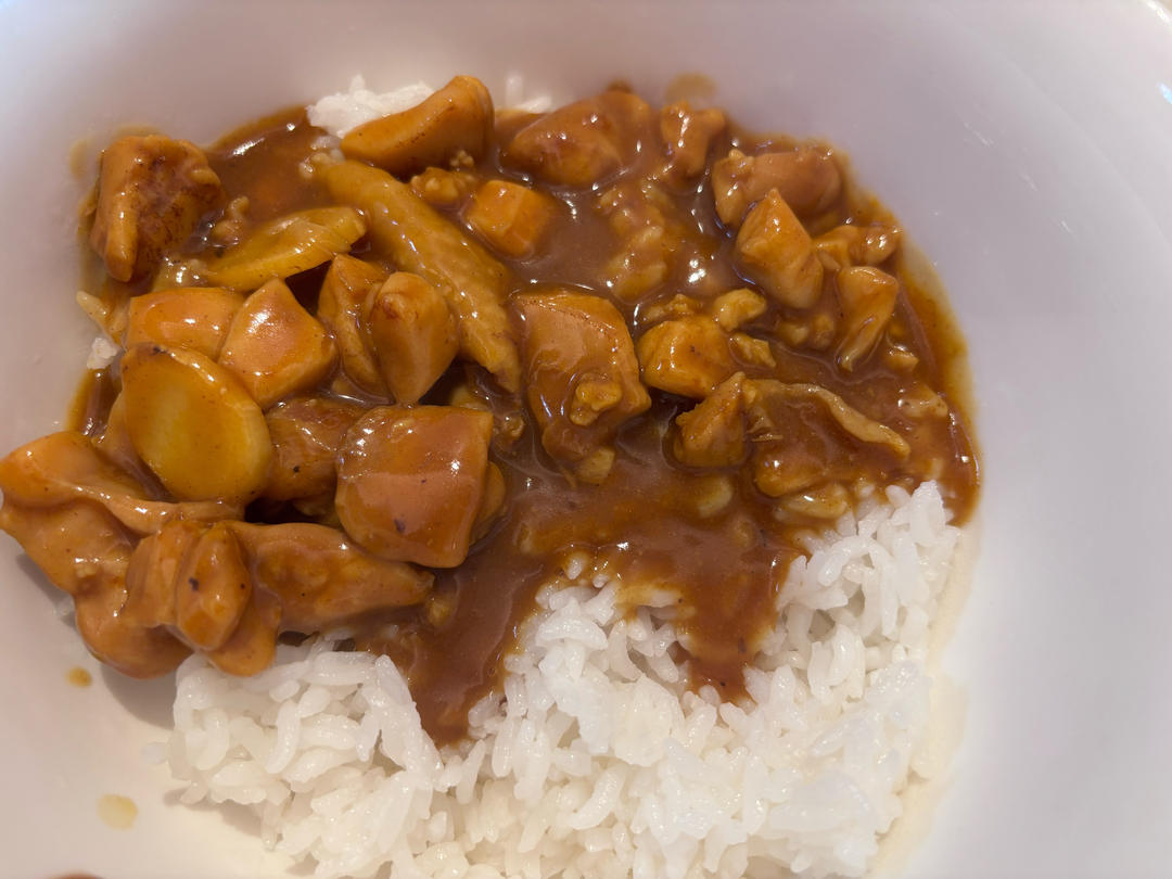 咖喱鸡肉饭