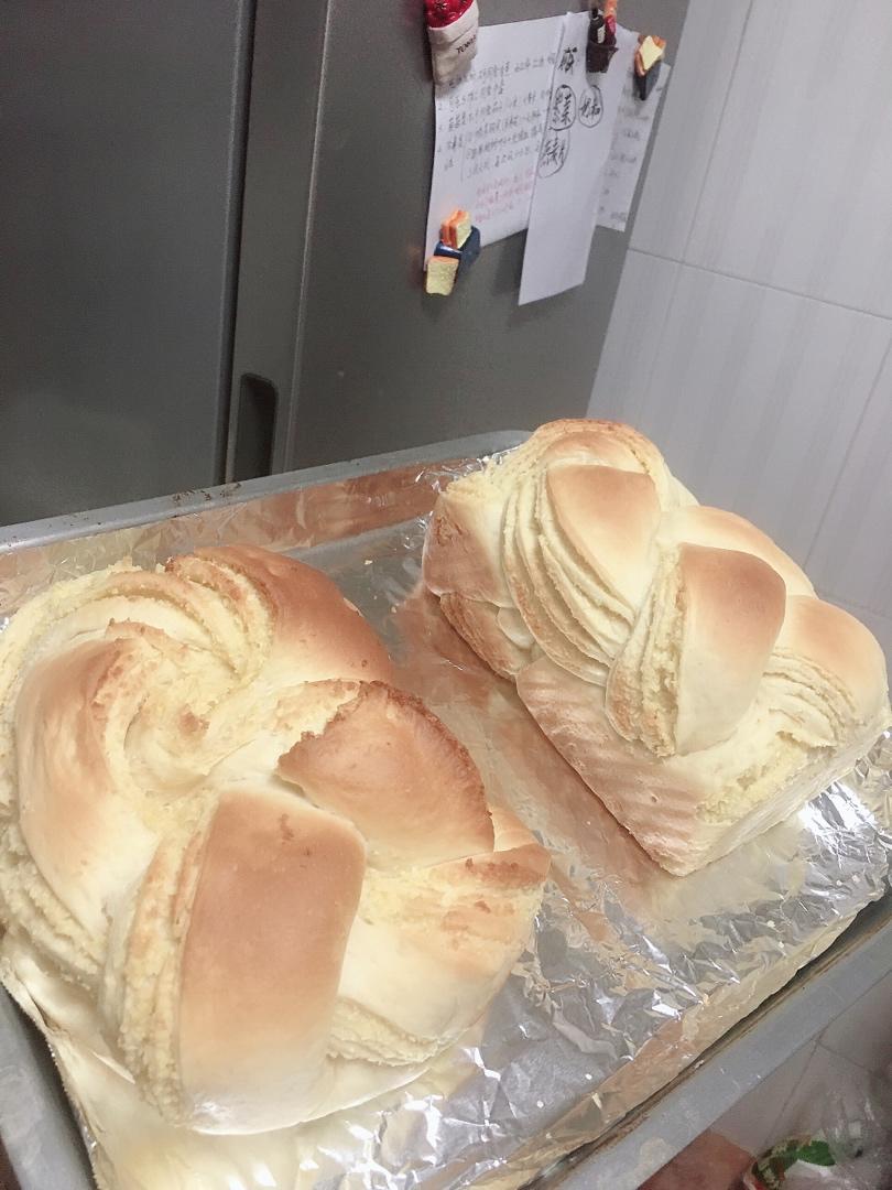辫子椰蓉吐司🍞