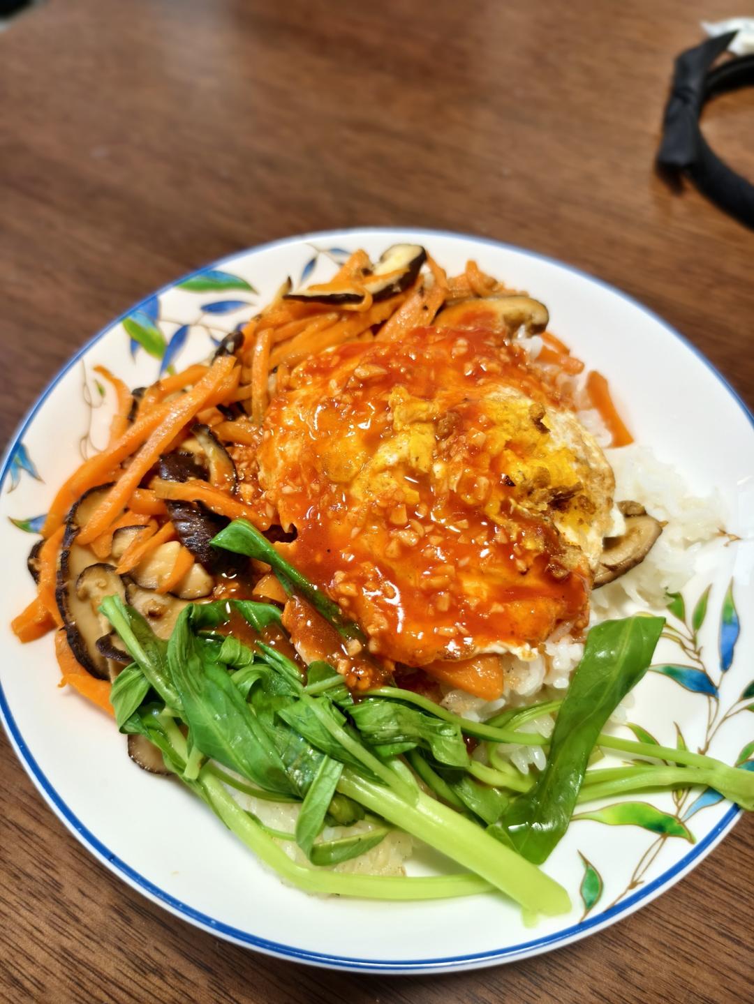 【没有石锅的石锅拌饭】灵魂在拌饭酱里！-小杨食堂
