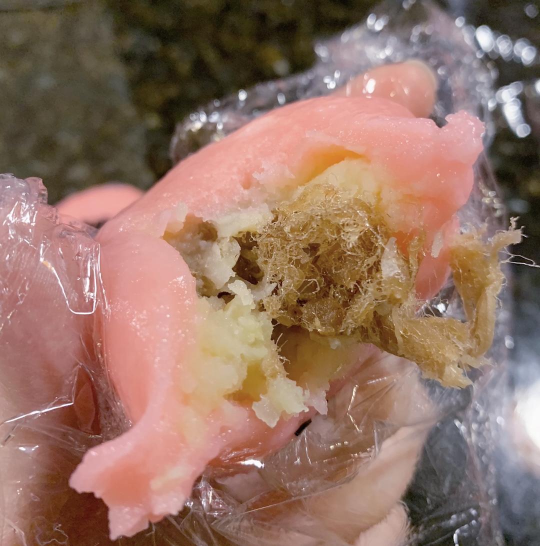 网红青团～～咸蛋黄肉松青团