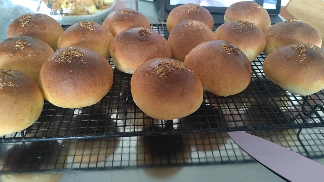 椰蓉奶香小餐包