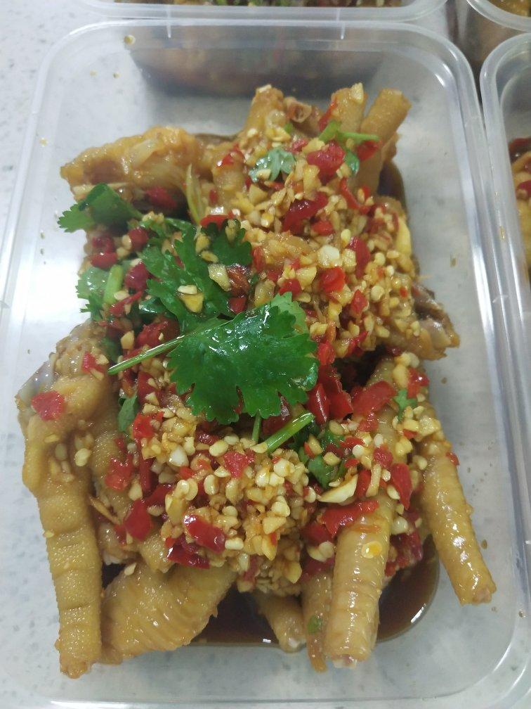 绝对不会后悔的酸辣鸡爪