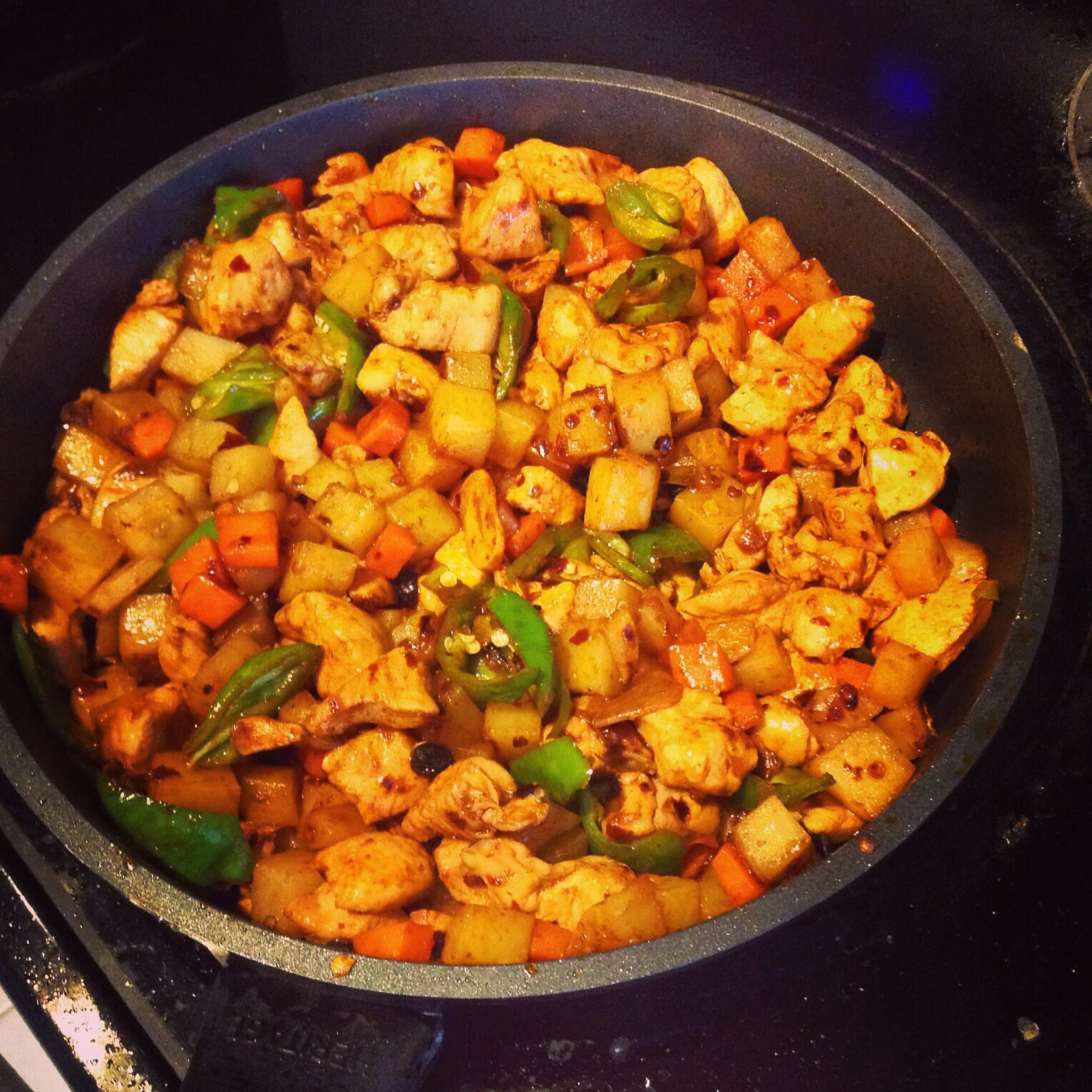 宫爆鸡丁（土豆控）