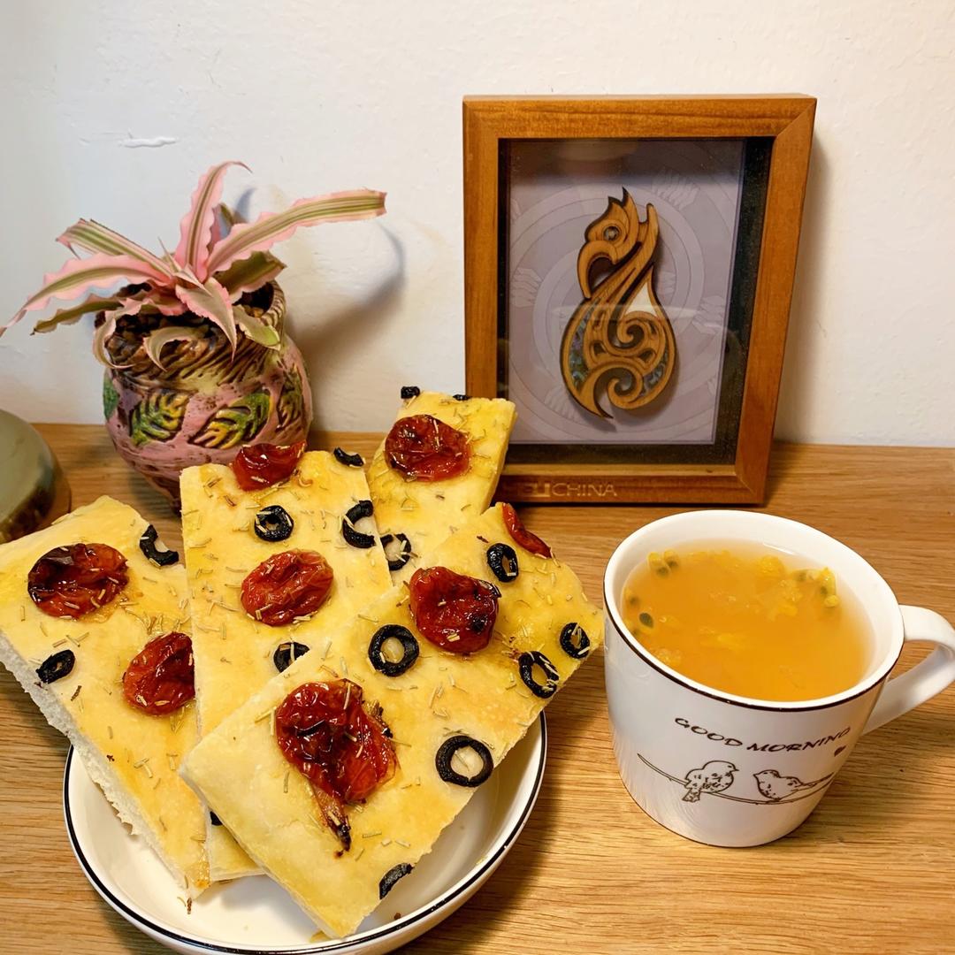 太美腻～油渍番茄佛卡夏