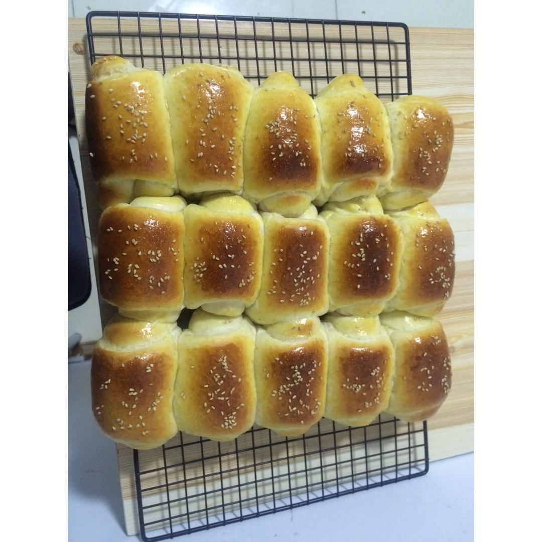 椰蓉面包卷