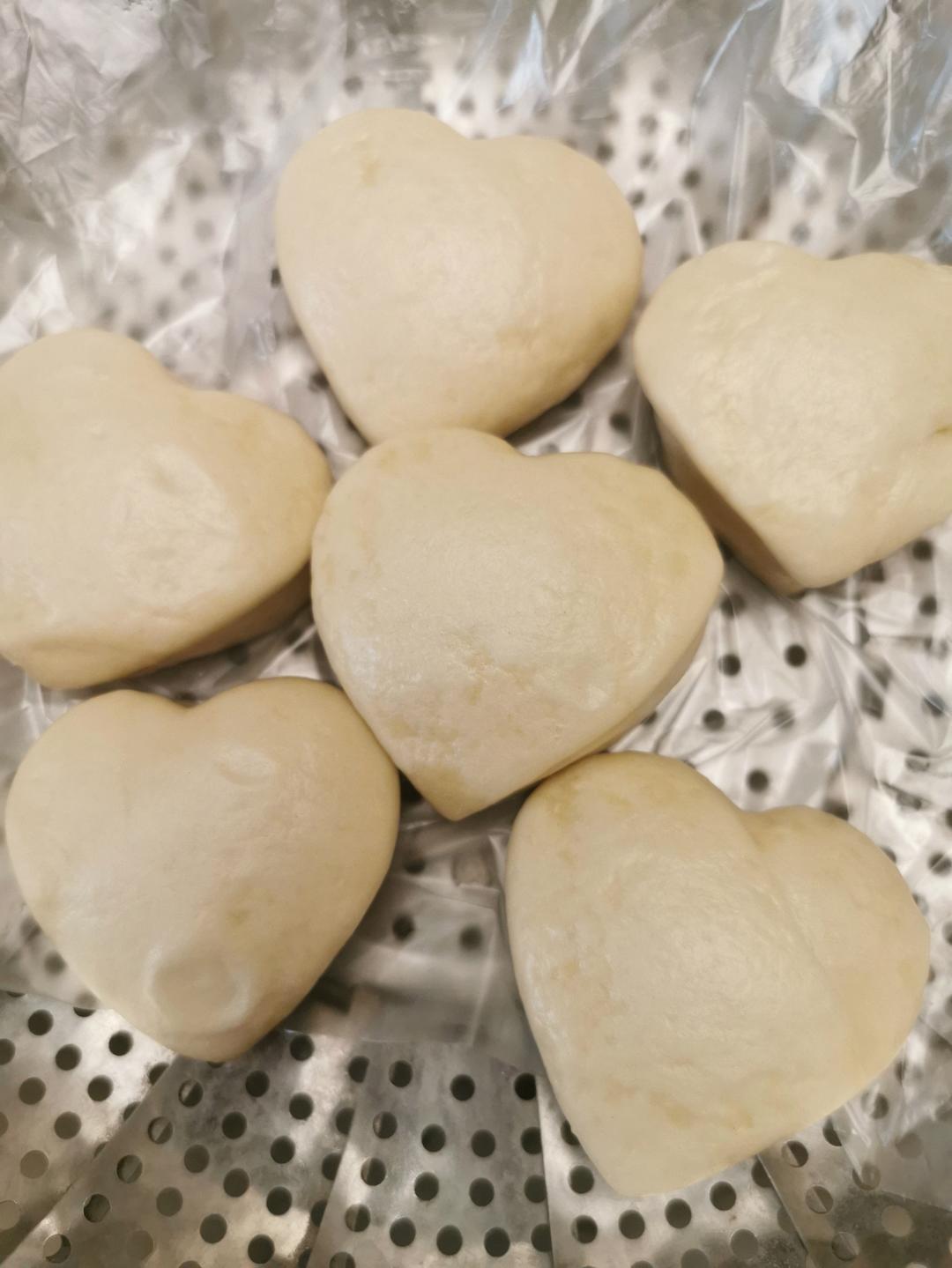 一发奶香小馒头，口感特别好！