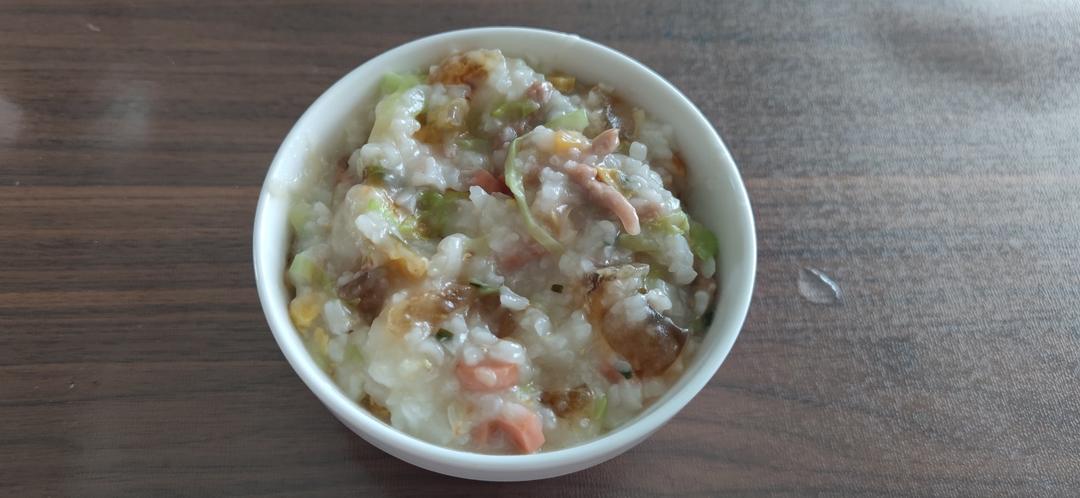 妈妈👩教我做的皮蛋瘦肉粥🥣简单快捷美味😋