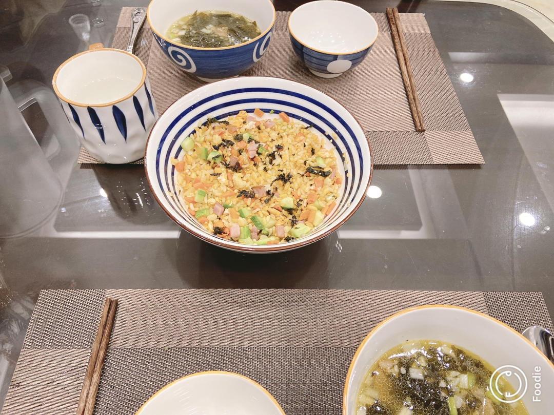 黄金什锦炒饭，颗颗松散粒粒金黄