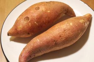 芝士焗红薯，天造地设的一对儿|小羽私厨的做法 步骤1