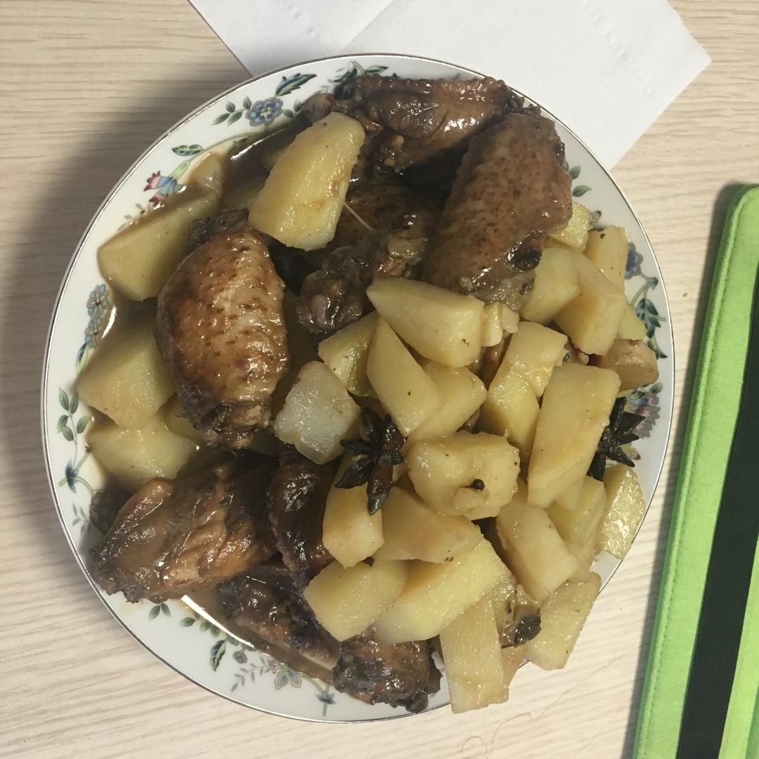 土豆炖鸡翅（快手零失败）