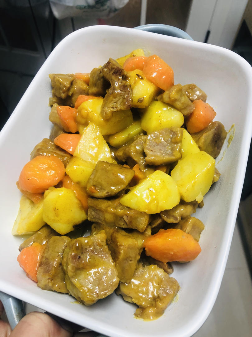 咖喱土豆牛腩