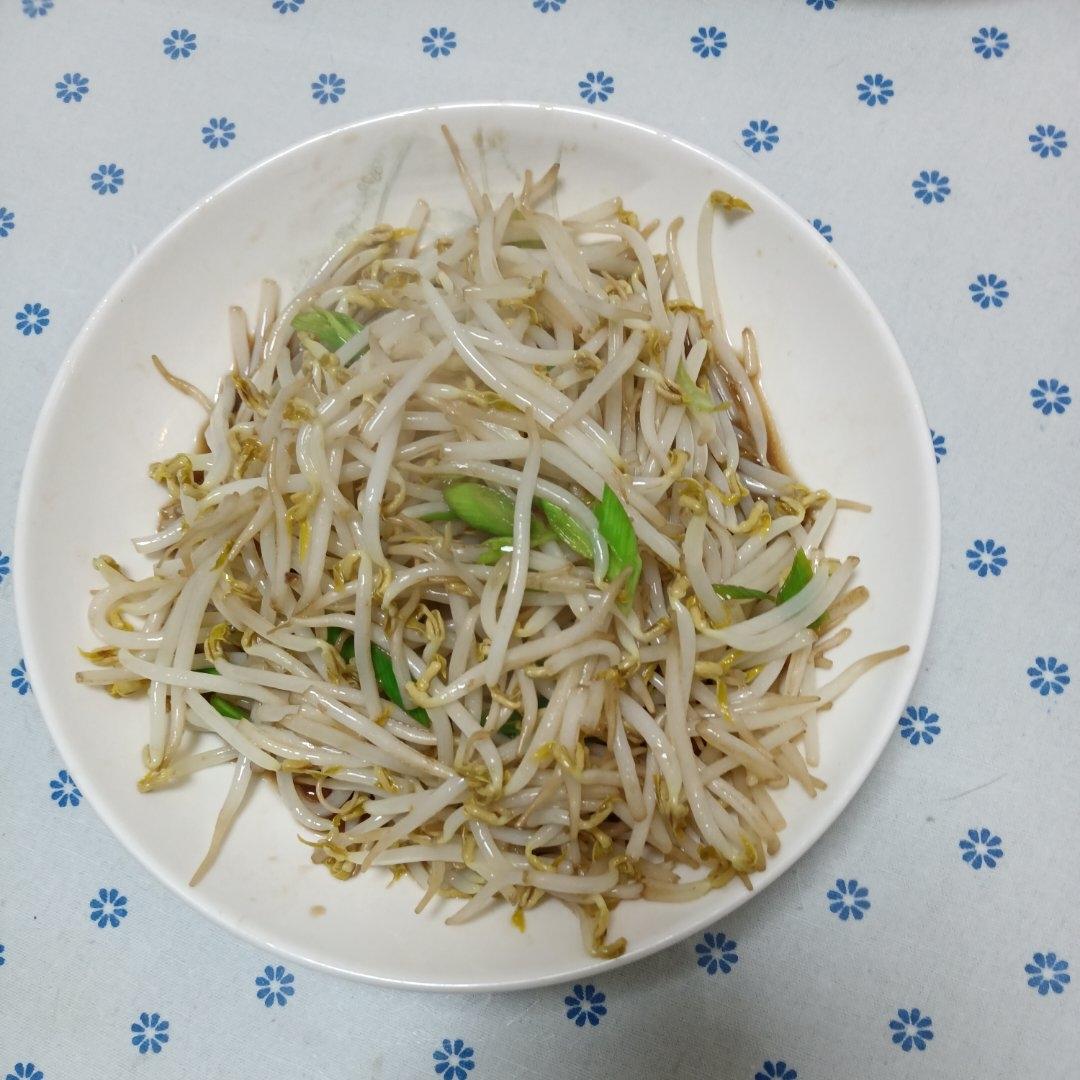 开胃的醋溜炒豆芽