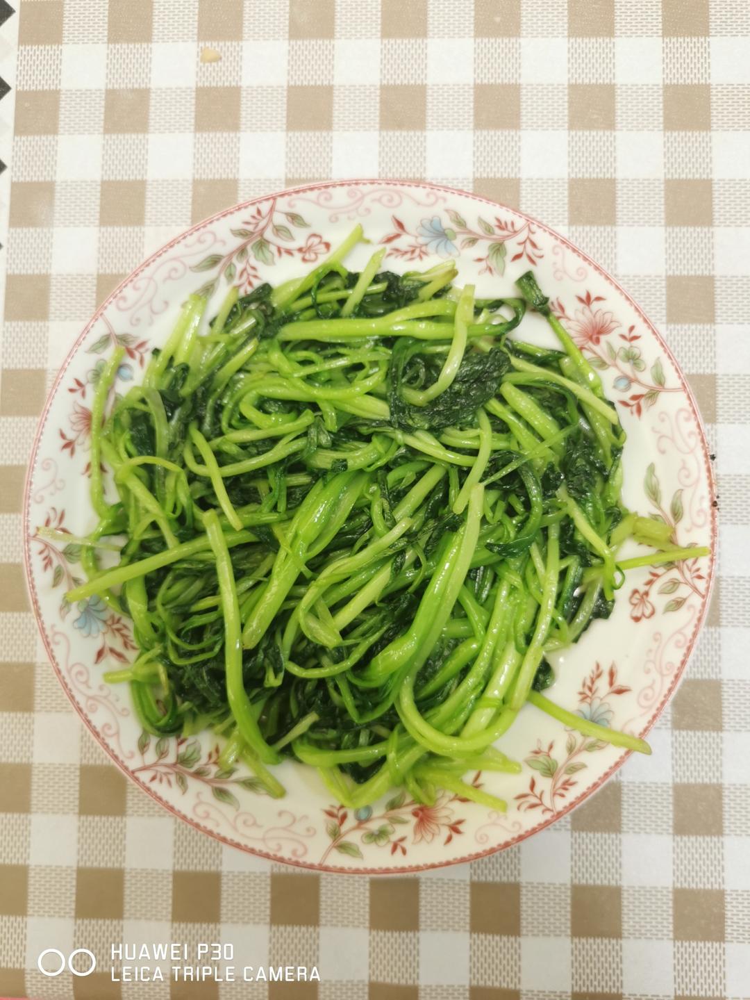 清炒鸡毛菜 清炒各种绿色