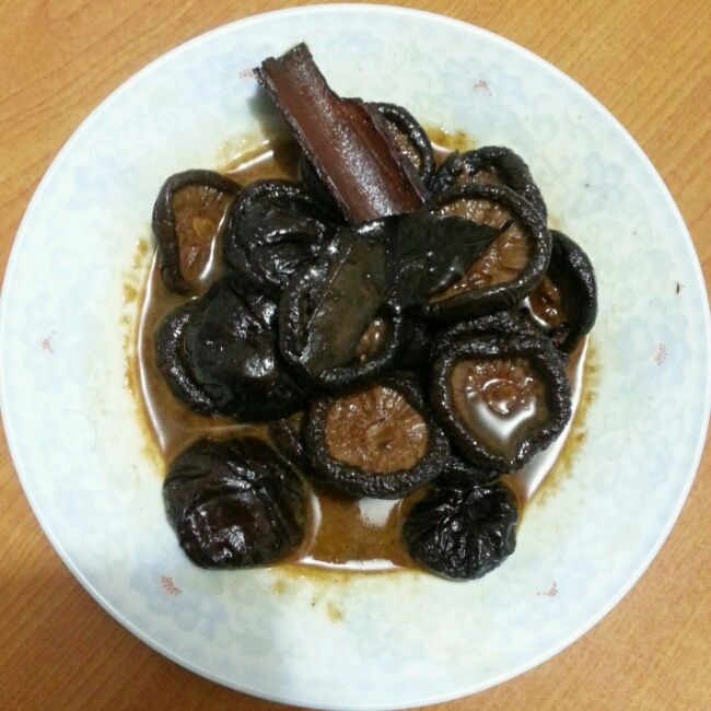 卤香菇