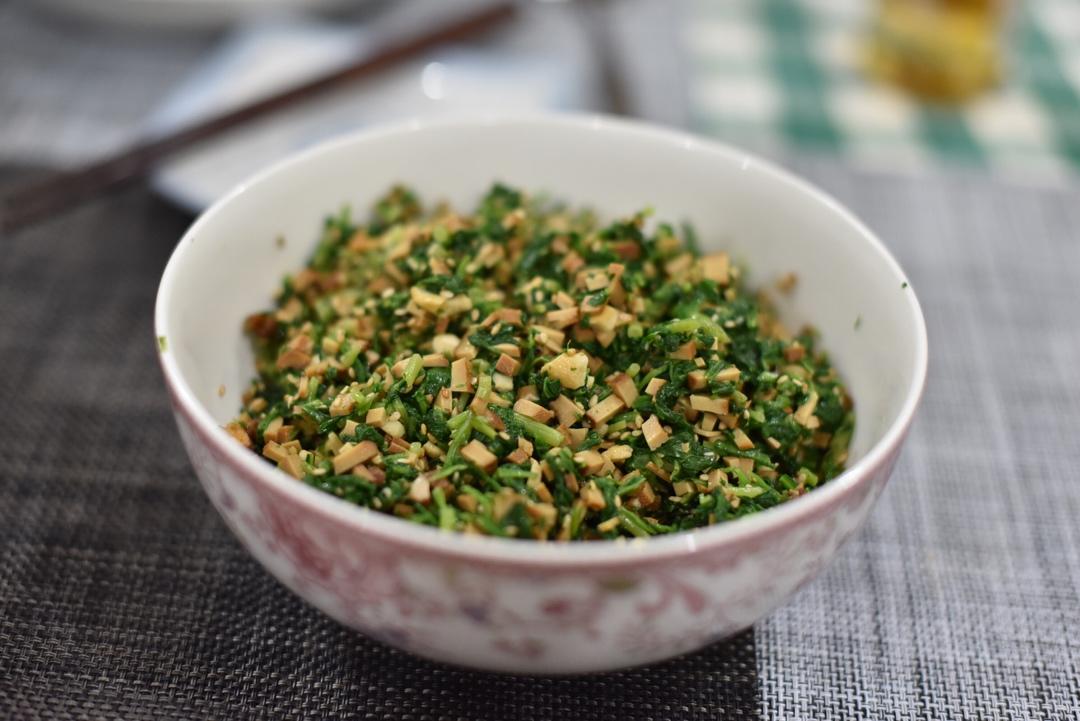 江南春天之马兰头拌香干