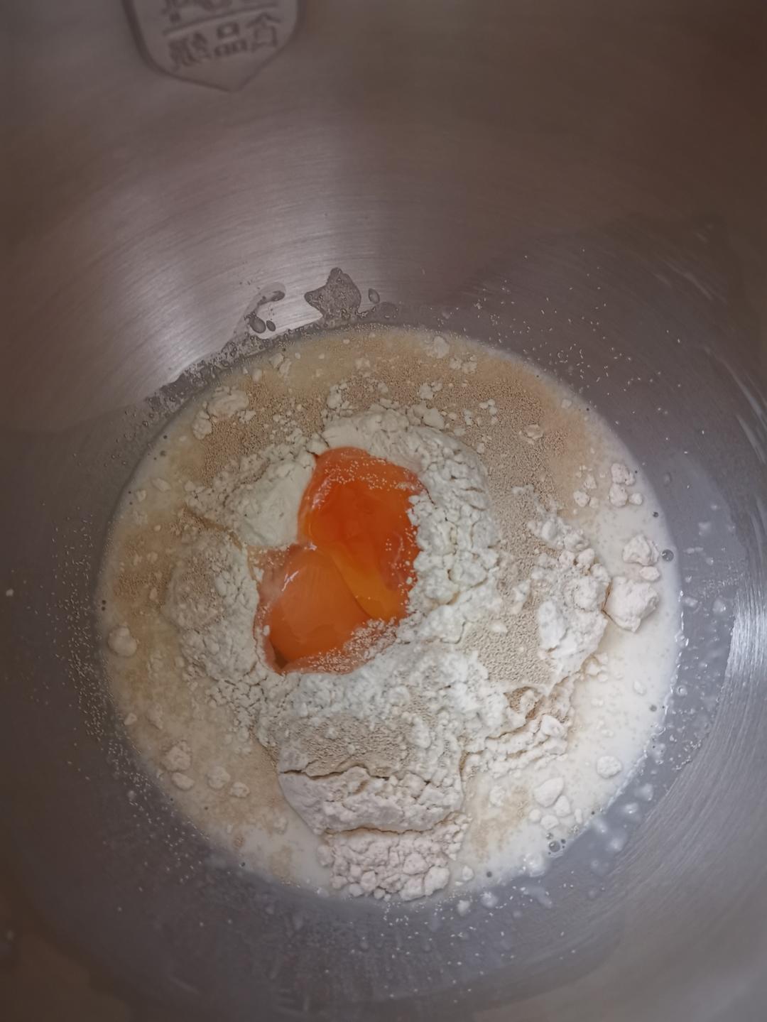 牛奶圈圈包