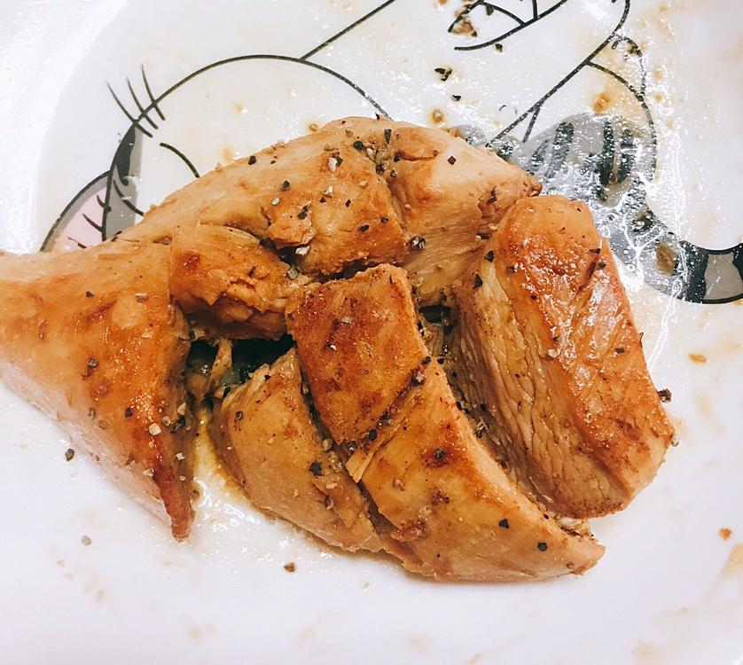 香煎鸡胸肉