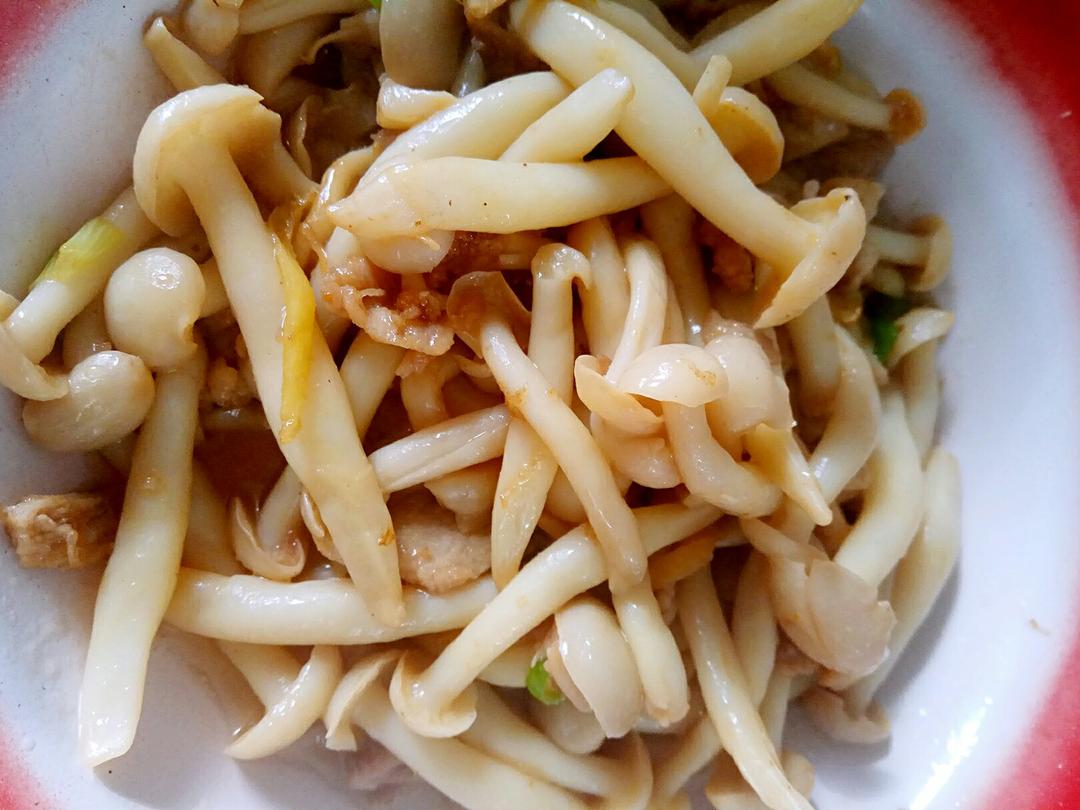 白玉菇炒肉