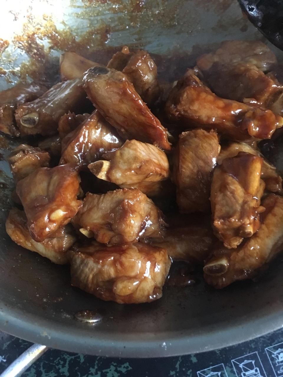 红烧排骨