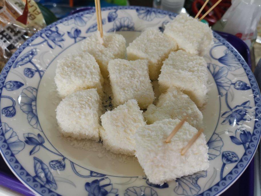 椰丝奶冻～椰丝小方～不用烤箱的小甜品！