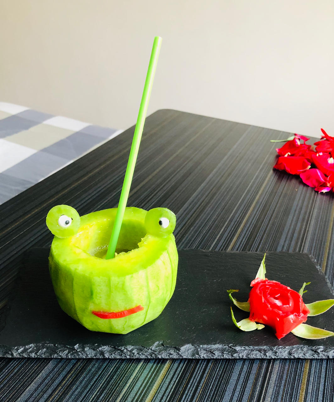 阿时的小食光做的彩虹水果拼盘