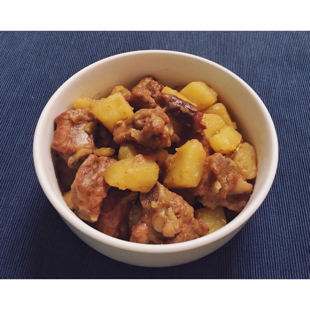 土豆炖排骨