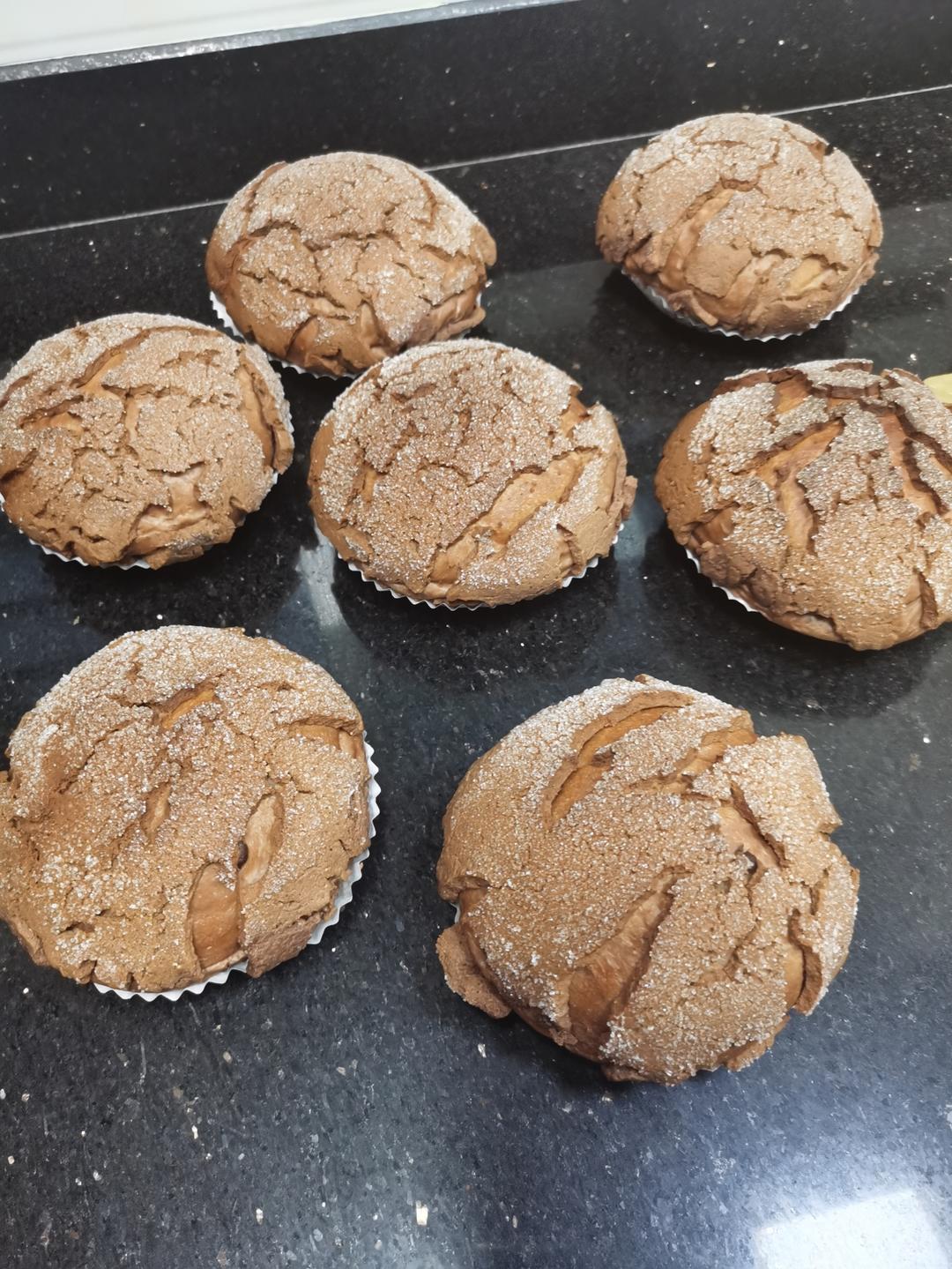 我宣布，我被它征服了｜巧克力酥皮面包