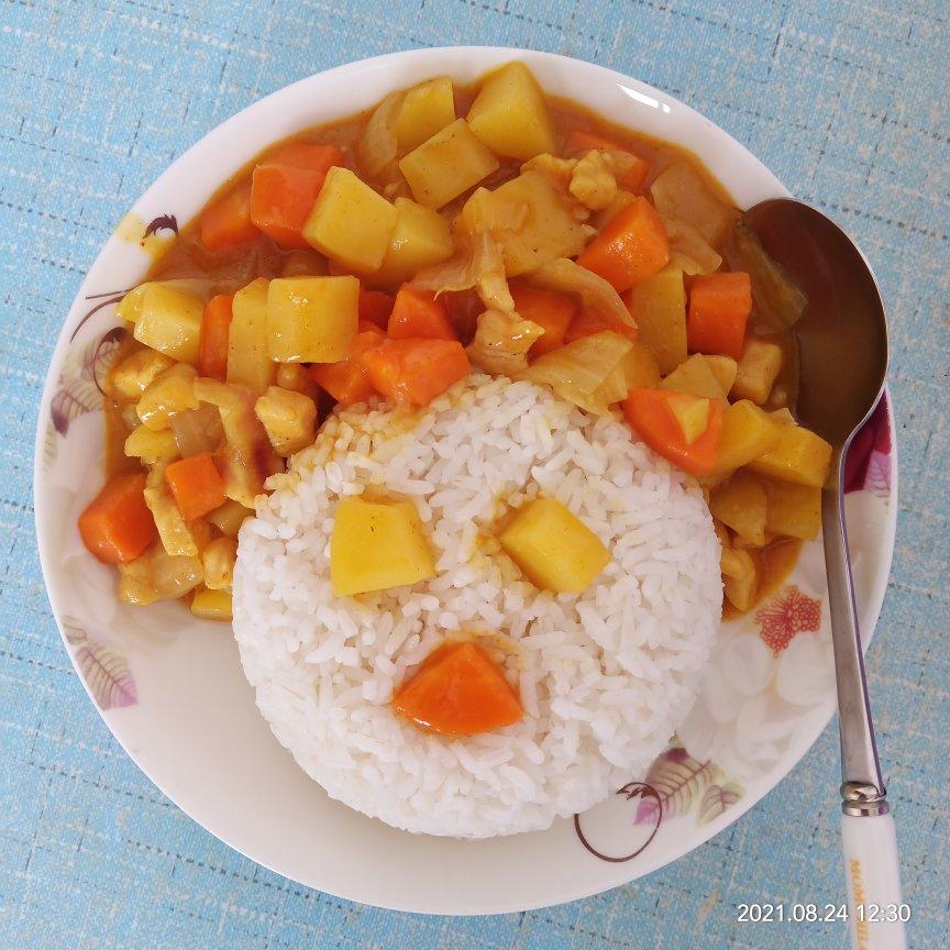 咖喱鸡肉饭（新手也能一次成功）