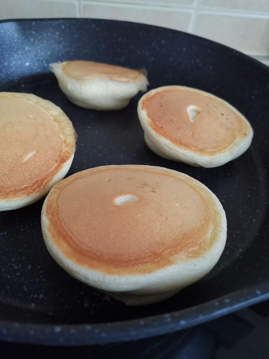 松软喷香的日式松饼舒芙蕾~
