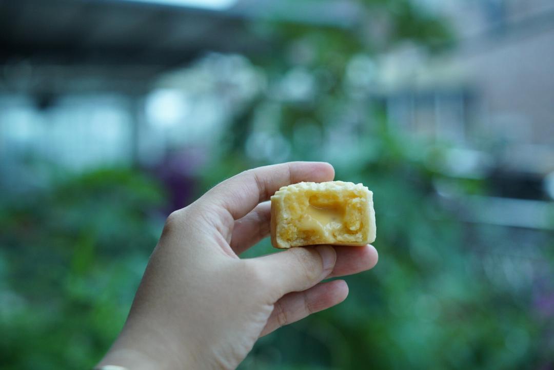 超详细图解版--流心奶黄月饼