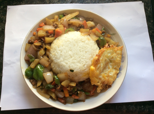 日式干免治牛肉饭