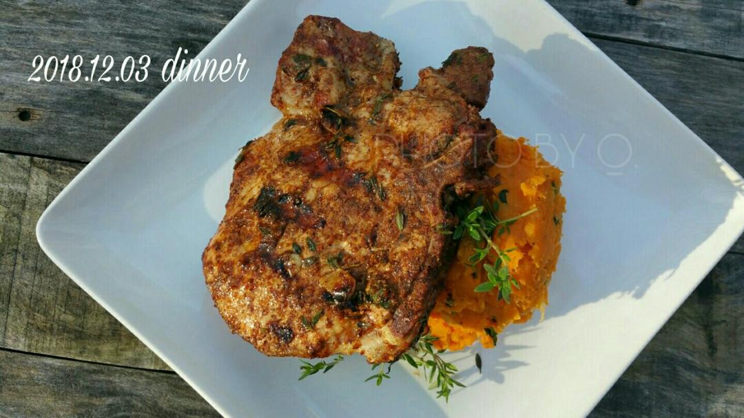 香辣猪排 spiced pork chop